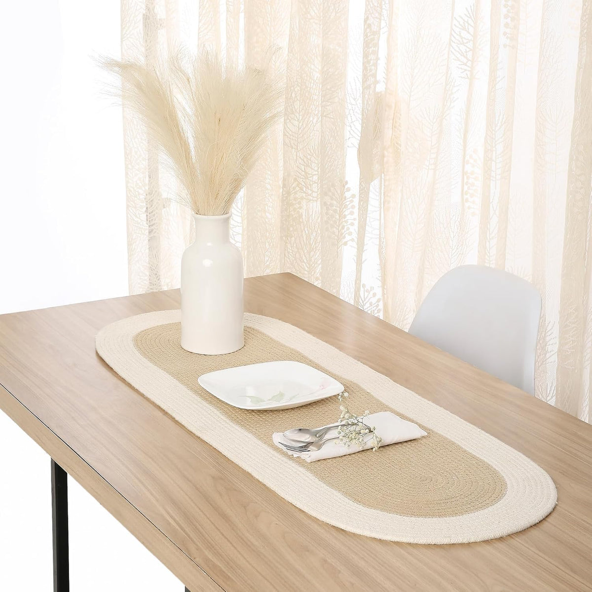 Table Runner Oval, Linen Textured Table Runner for Dining Table, 30x91 cm Farmhouse Boho Table Decor for Home Kitchen, Everyday Wedding Party Holiday Table Setting (Beige & Off-White)