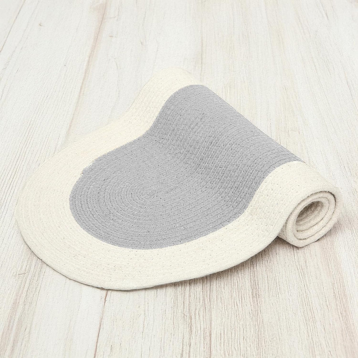 Table Runner Oval, Linen Textured Table Runner for Dining Table, 30x91 cm Farmhouse Boho Table Decor for Home Kitchen, Everyday Wedding Party Holiday Table Setting (Beige & Off-White)